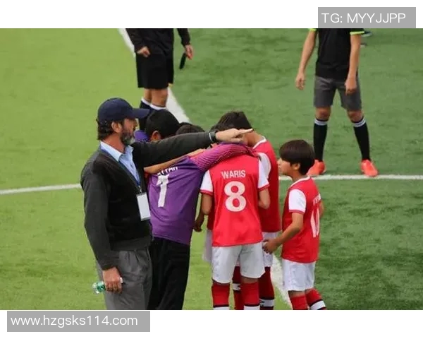 12位生肖球星齐聚！共同演绎足球传奇 成就辉煌未来