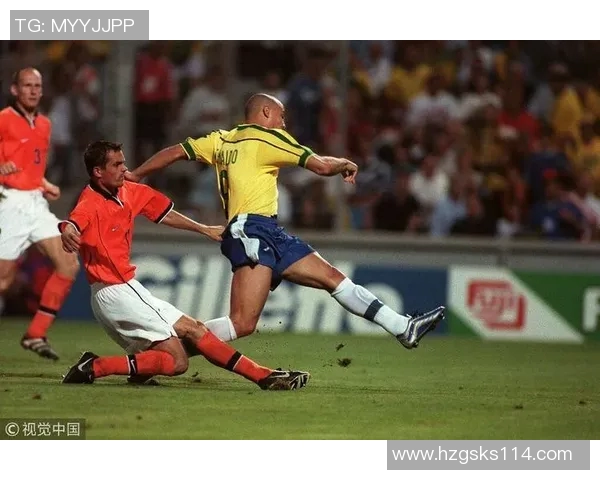 足球历史十大进球瞬间盘点 世界级球星的经典进球视频合集