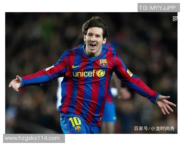 足球巨星如何影响球迷认知与社会文化变迁的深度解析 足球巨星如何影响球迷认知与社会文化变迁的深度解析