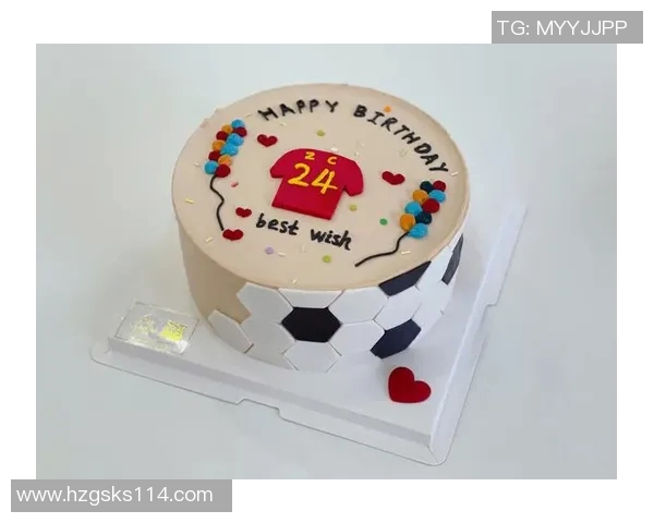 足球球星主题蛋糕设计大赏 各式创意诠释运动与甜点的完美结合 足球球星主题蛋糕设计大赏 各式创意诠释运动与甜点的完美结合