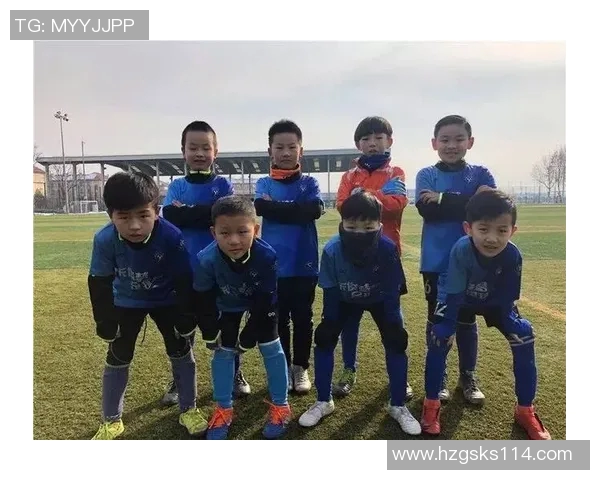 12位生肖球星齐聚！共同演绎足球传奇 成就辉煌未来